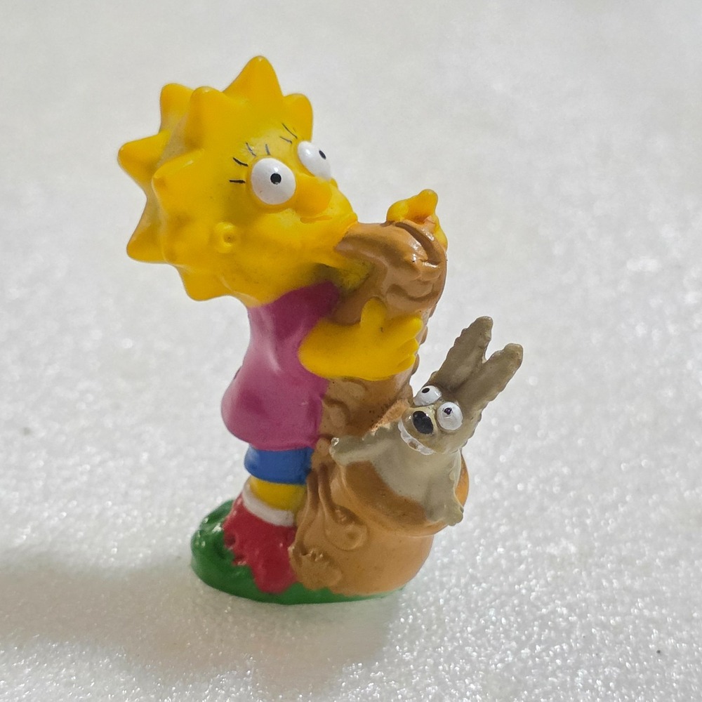 The Simpsons Lisa Simpson Saxophone Rabbit Burger King Rubber Figure 1990